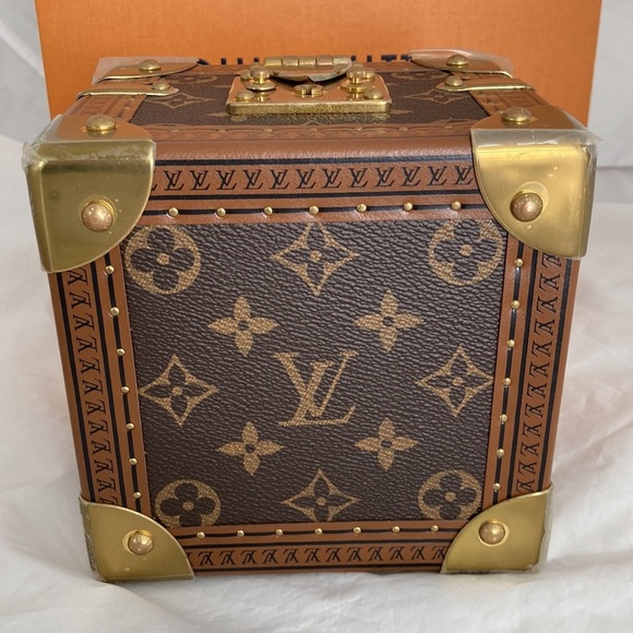 LOUIS Vuitton Monogram Watch/Bracelet Jewelry Trunk - Picture 8 of 16